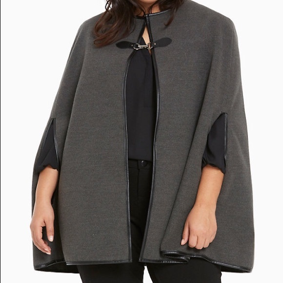 torrid Jackets & Blazers - NWT Torrid Cape 🖤